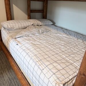 Beddys full size  “Aiden” bedding set.